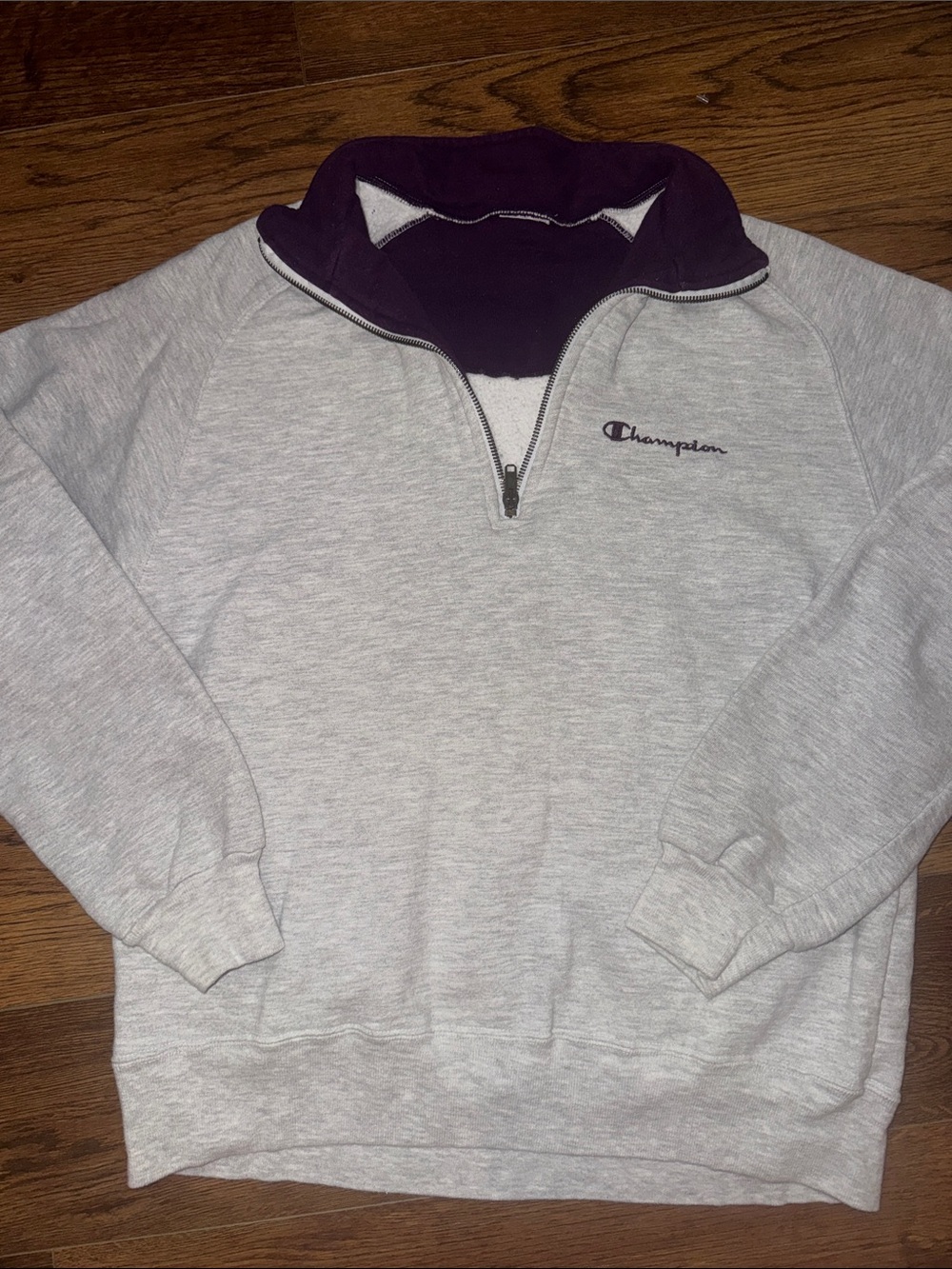 Vintage 90s Champion Men’s Light Gray Quarter-Zip with Purple Collar - Large